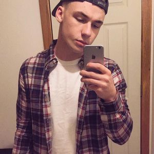 Meet your Posher, Brandon